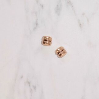 2 sets of hijab magnets